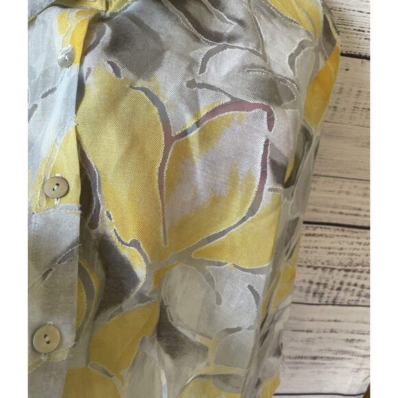 Plus Size 20W Floral Burnout Button Up Blouse Topper Semi Sheer Yellow Gray BOHO - Picture 5 of 10